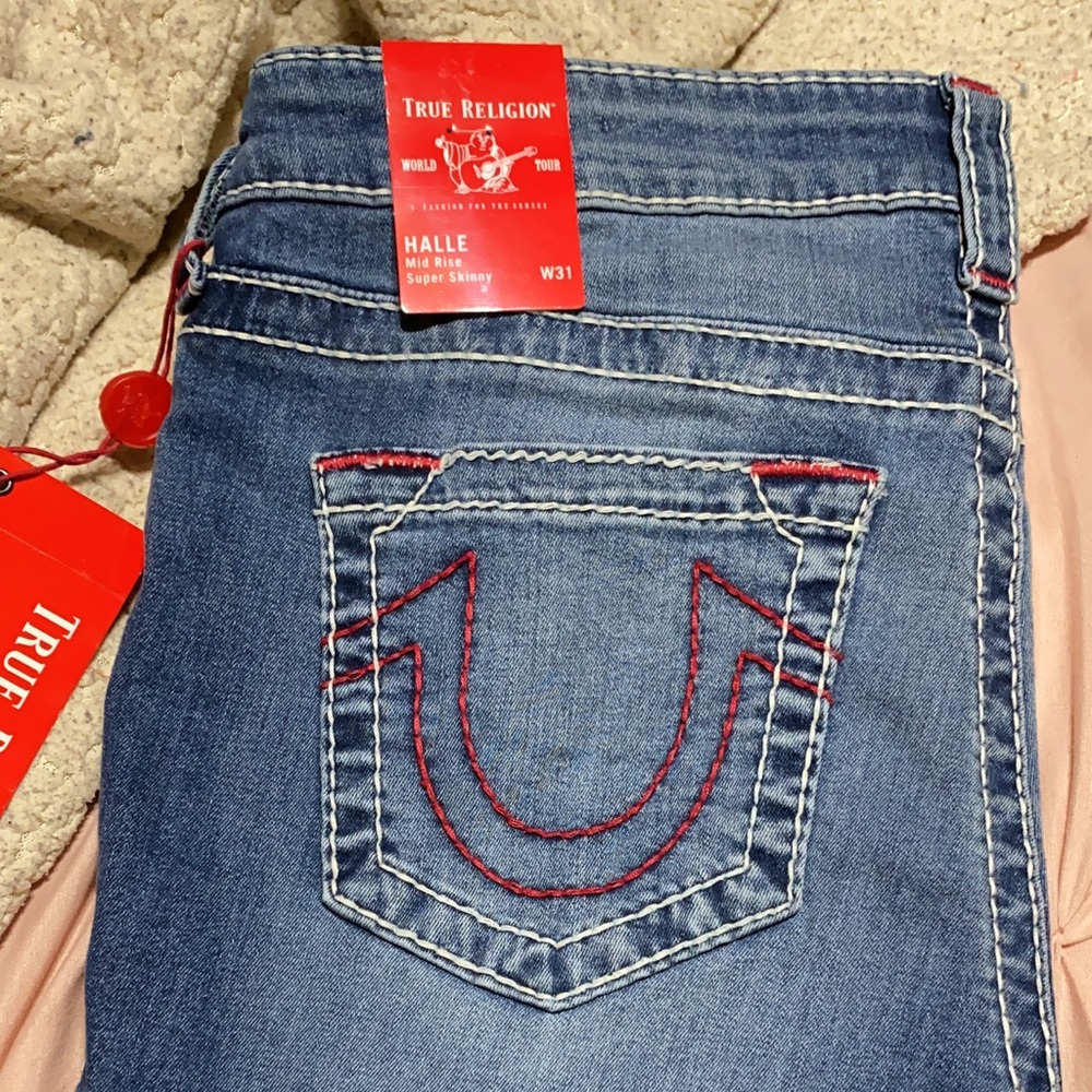 BRAND NEW MID RISE TRUE RELIGION JEANS